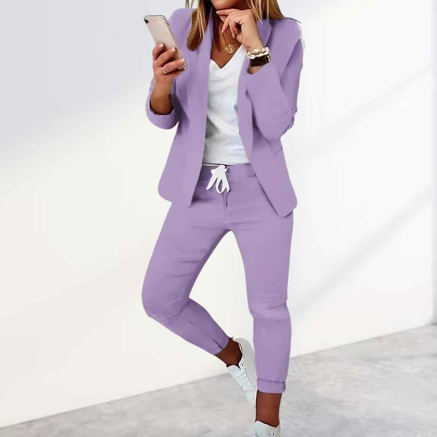 Amélie – Schicker Blazer und Passende Hose