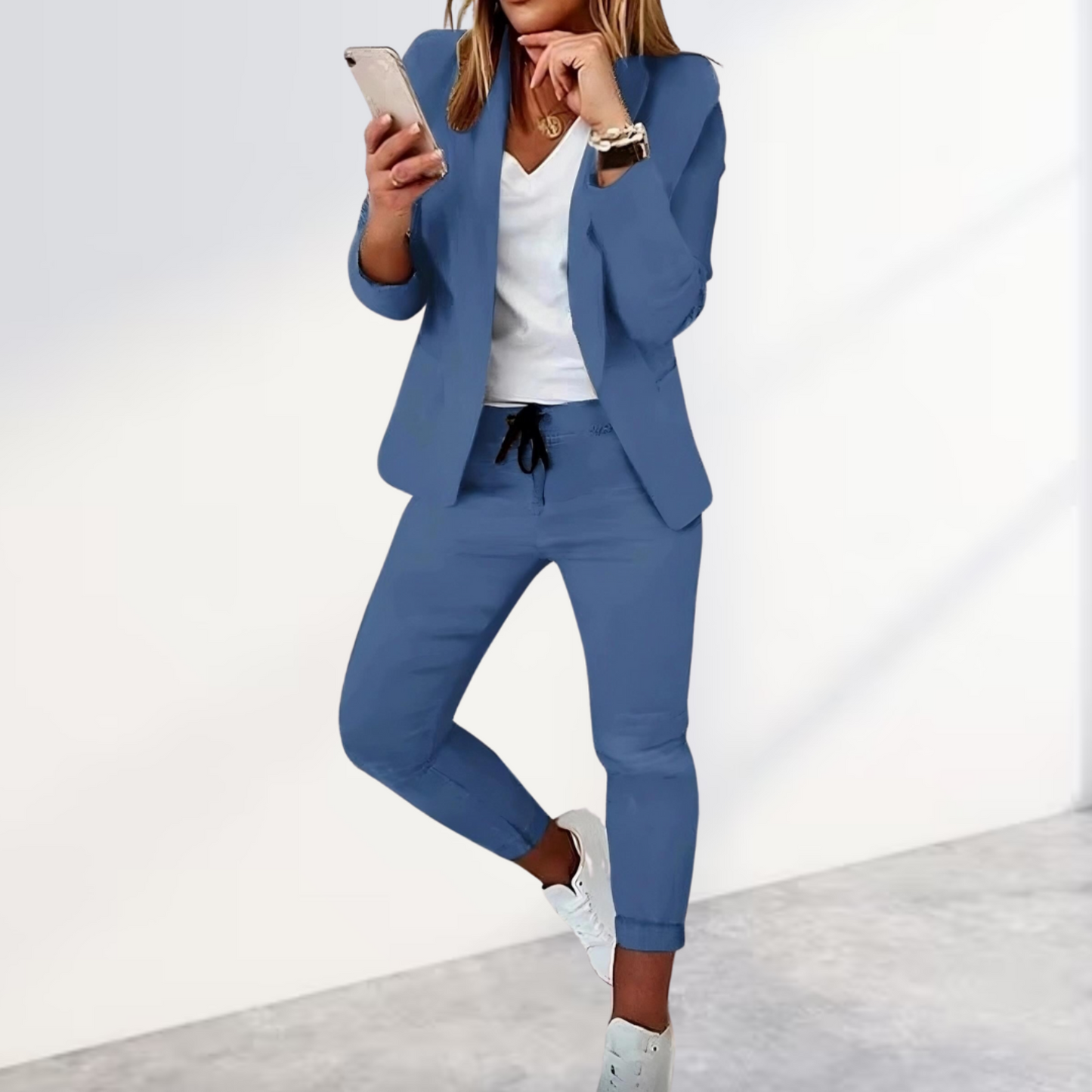 Amélie – Schicker Blazer und Passende Hose